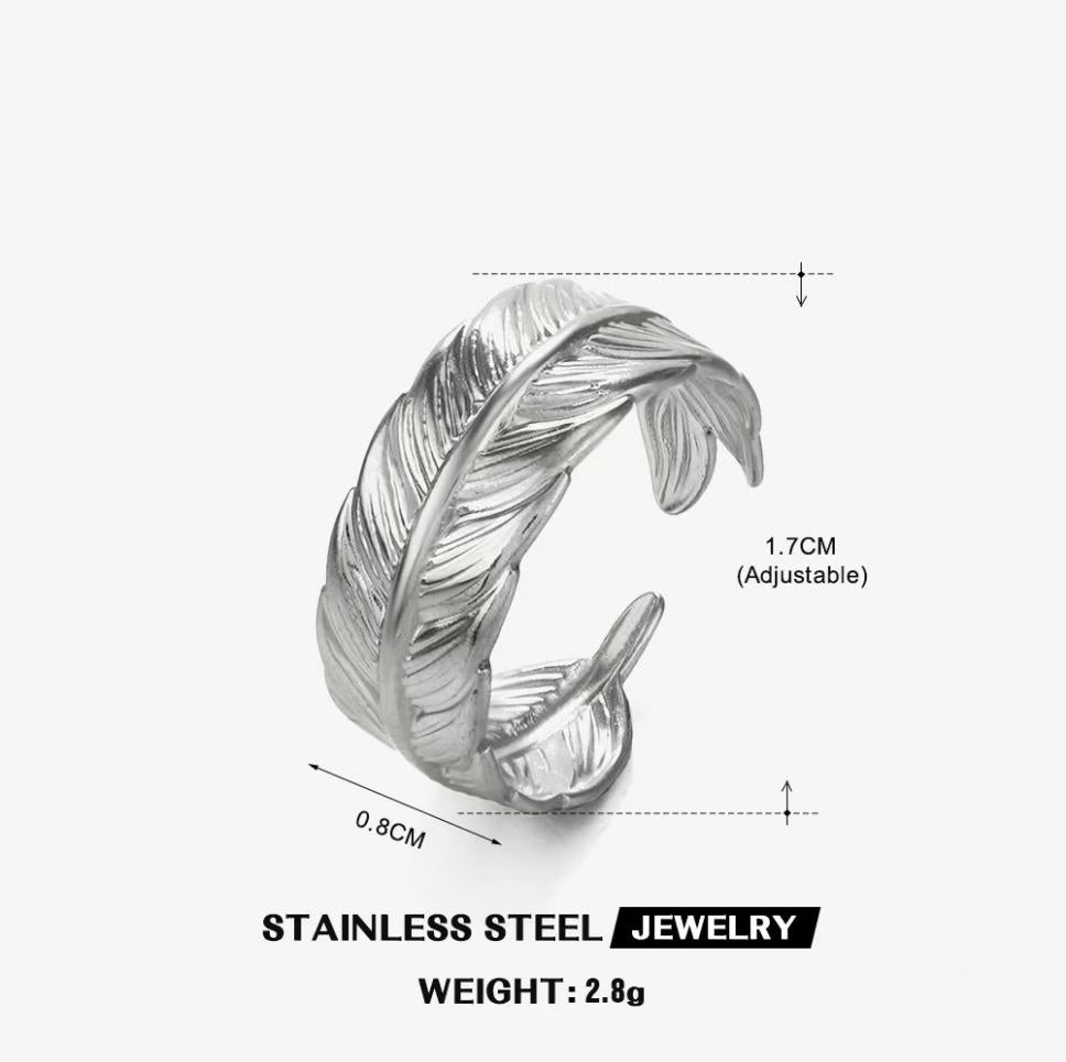 Plume Feather Wrap Ring — Silver