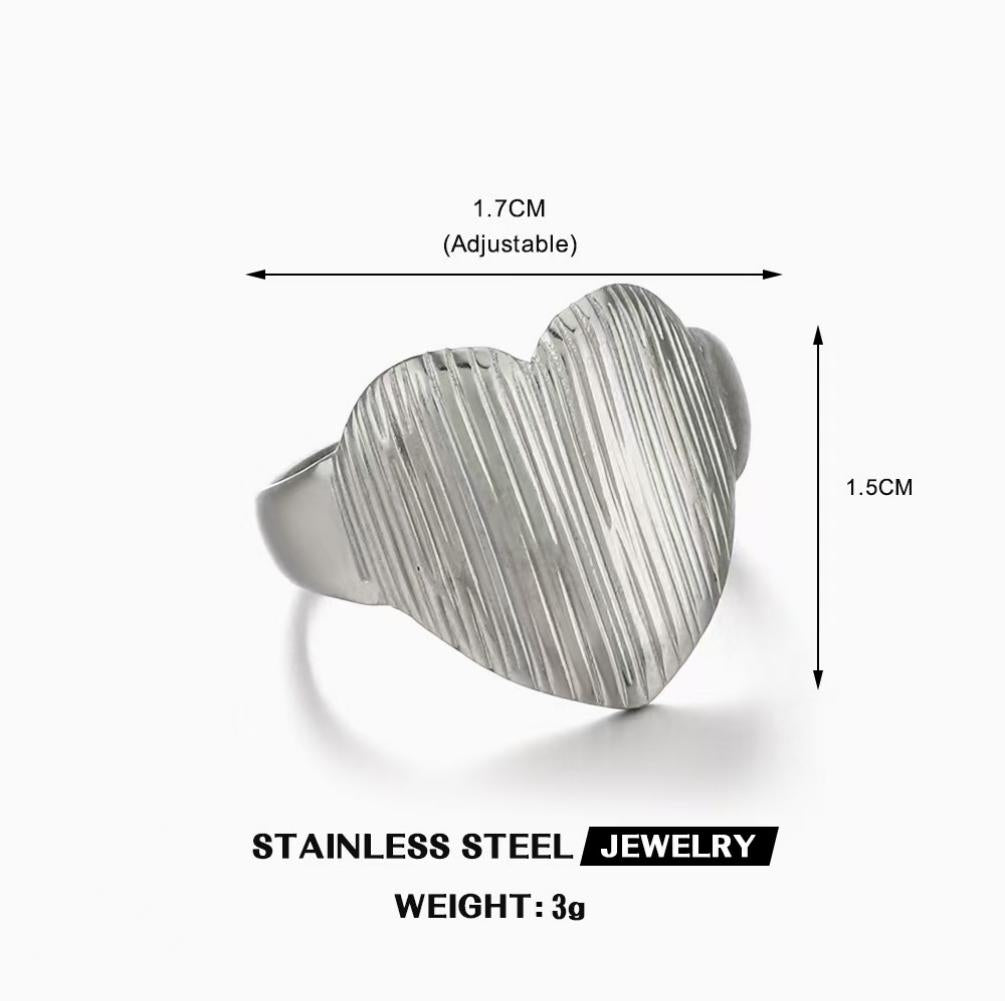 Brushed Heart Signet Ring — Silver