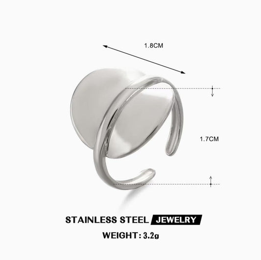 Sleek Curved Saddle Adjustable Ring — Silver