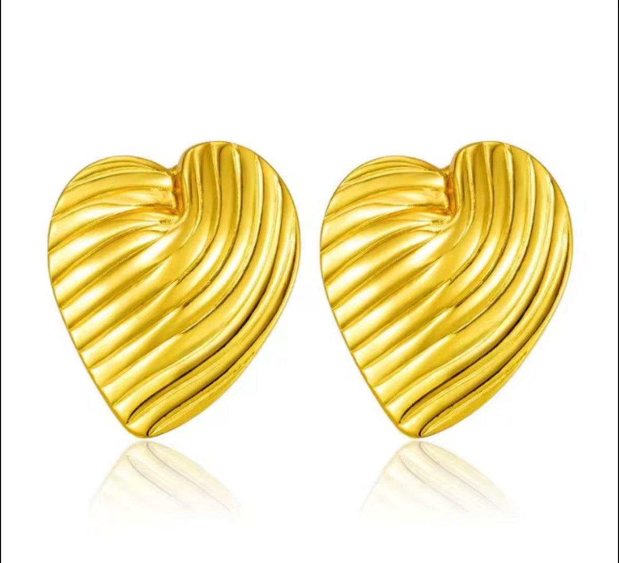 Ribbed Swirl Heart Studs