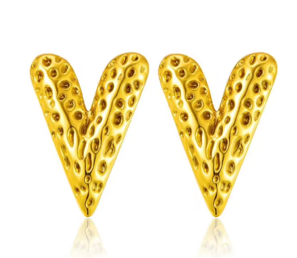 Hammered V Heart Studs