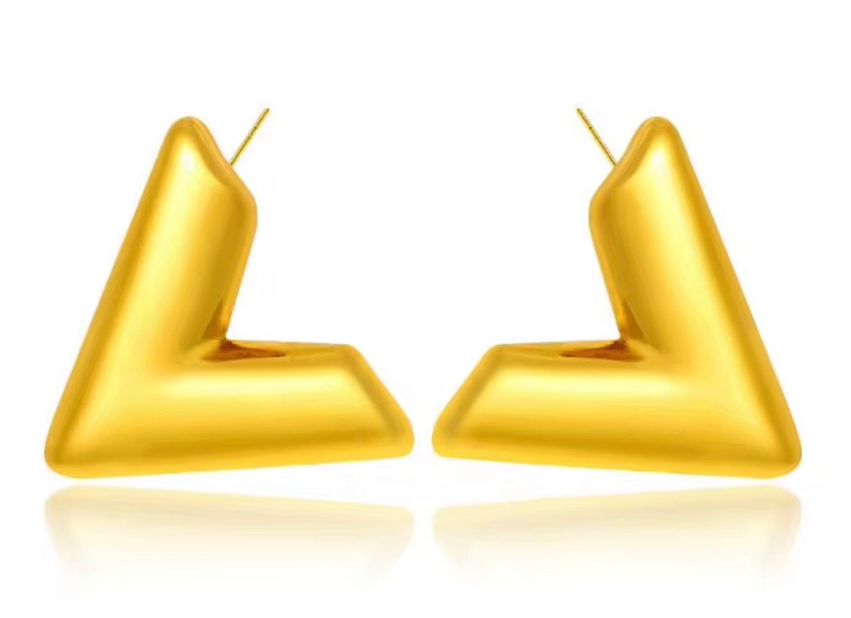 Bold Triangular Statement Hoops