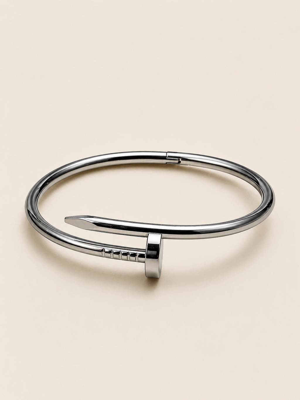 Luxe Nail Cuff