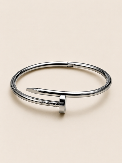 Luxe Nail Cuff