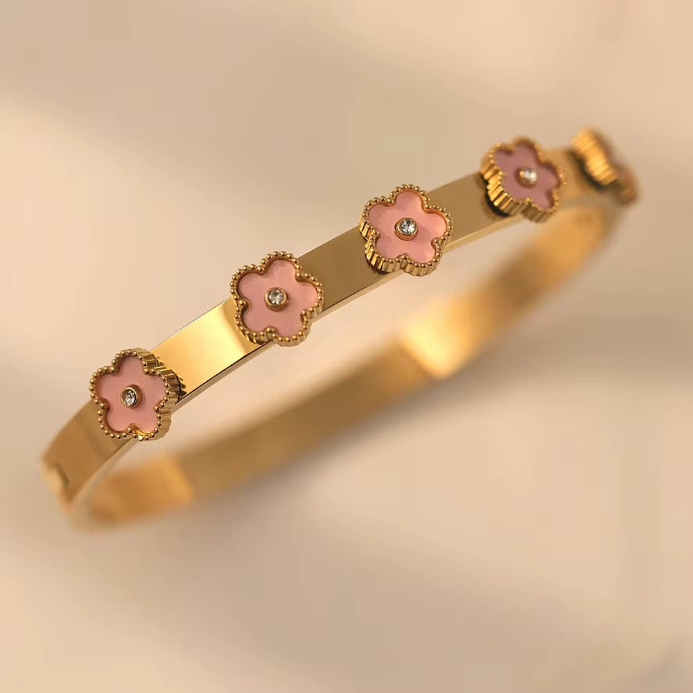 Gold Enamel Clover Bangle