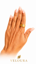 Ridged Statement Cigar Band