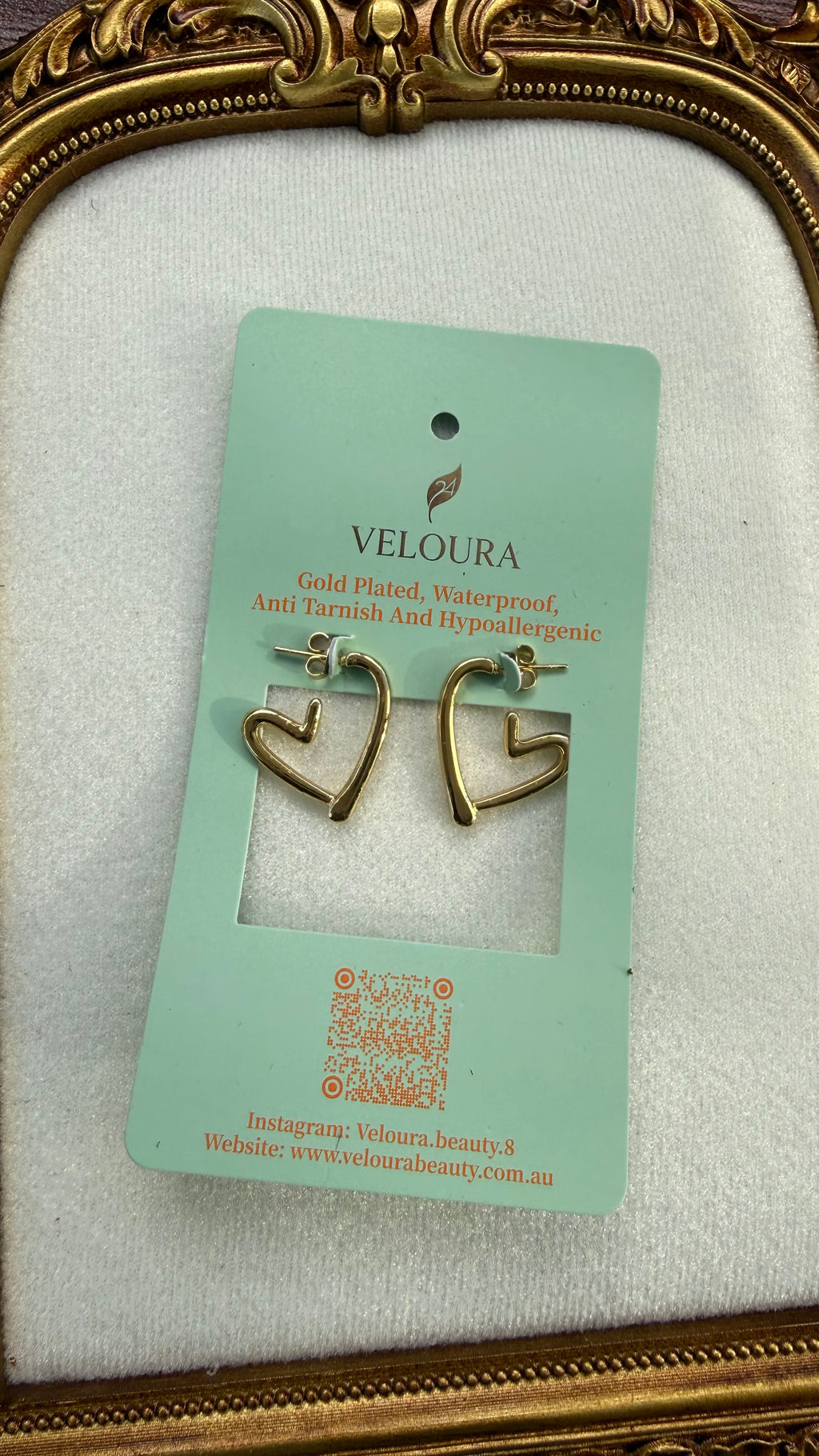 Open Heart Outline Hoop Earrings