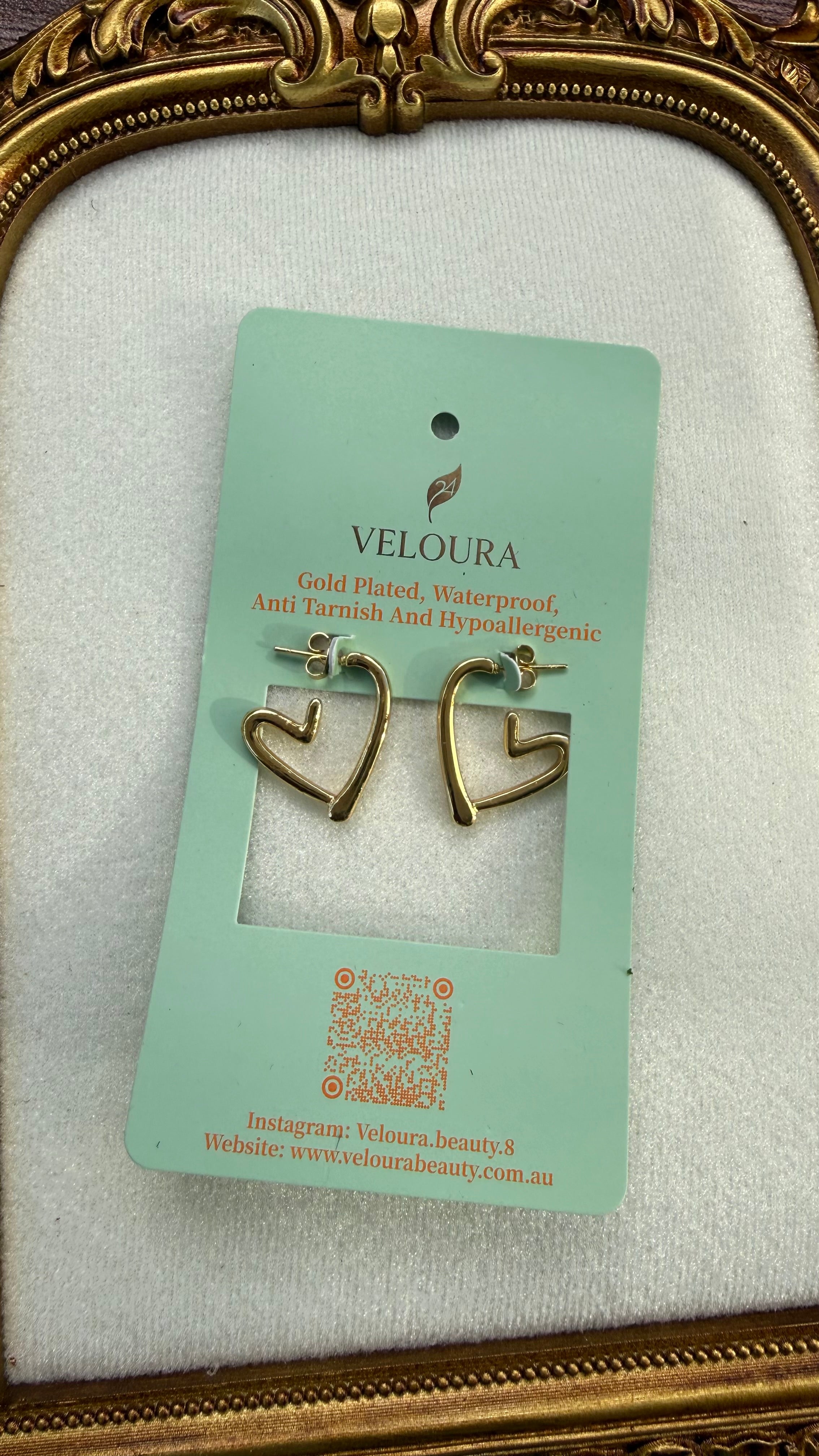 Open Heart Outline Hoop Earrings