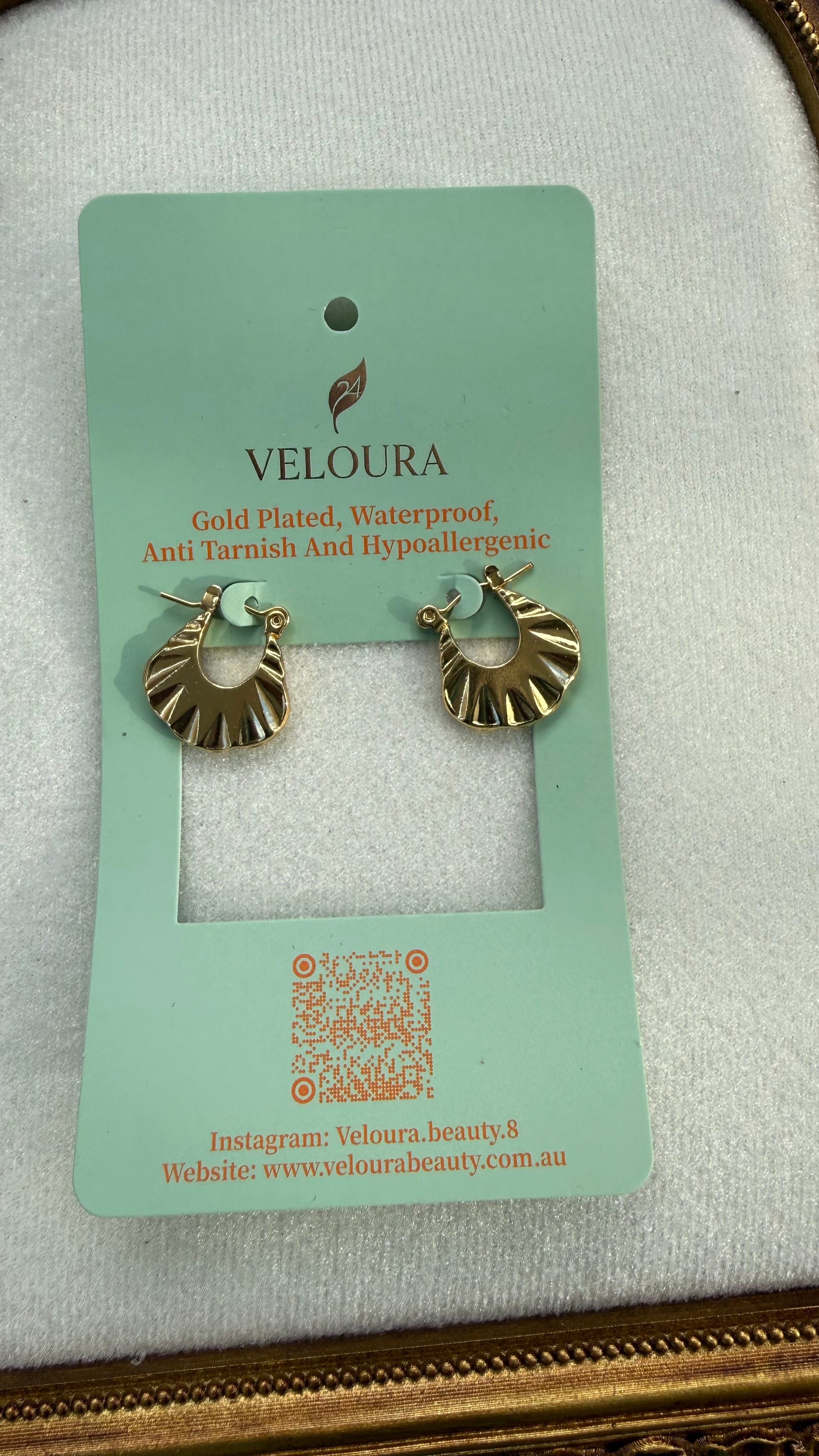 Pleated Fan Crescent Hoop Earrings