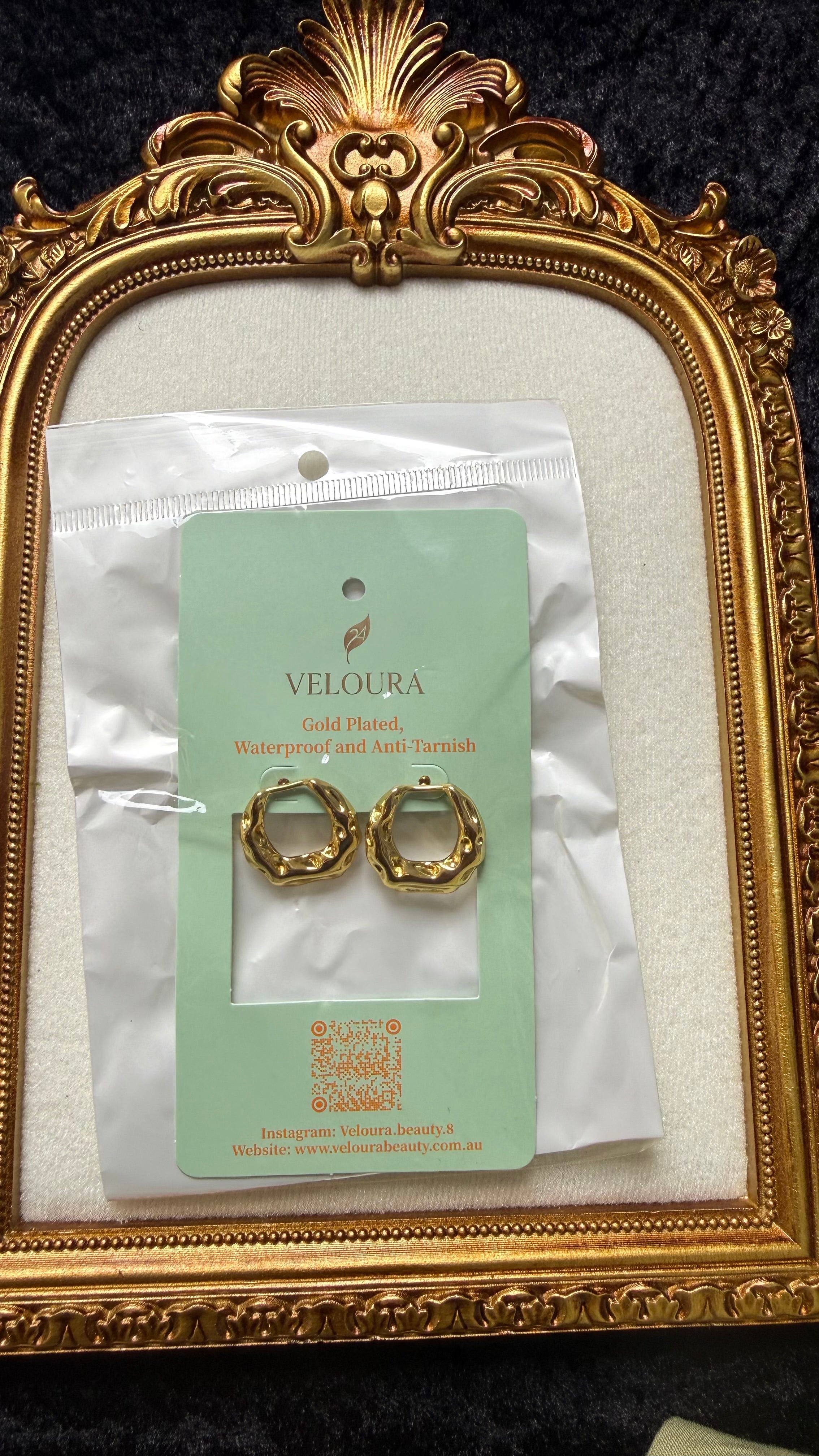 Molten Wavy Chunky Hoop Earrings