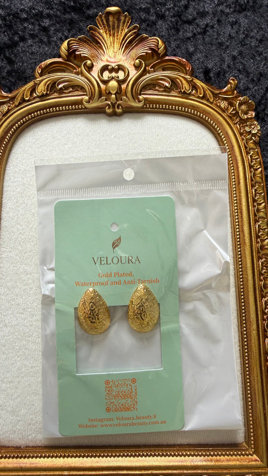 Filigree Teardrop Stud Earrings