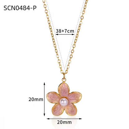 Gold Botanical Flower Necklace