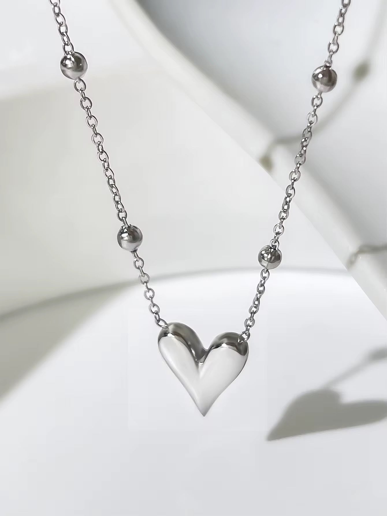 Silver Classic Heart Necklace