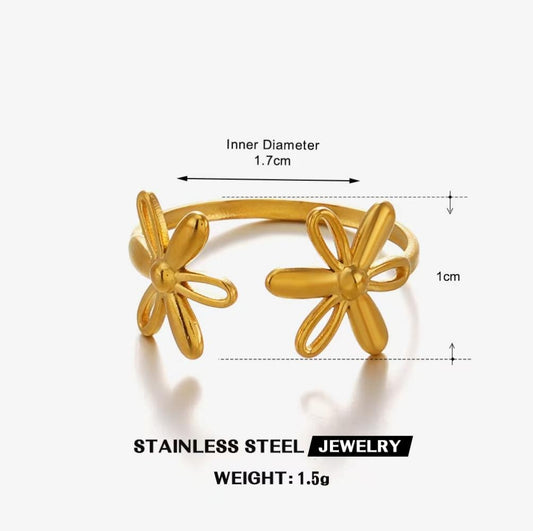 Twin Daisy Bloom Open Ring — Gold