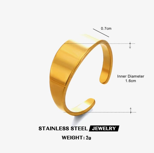 Polished Wide Cigar Band Ring — Gold