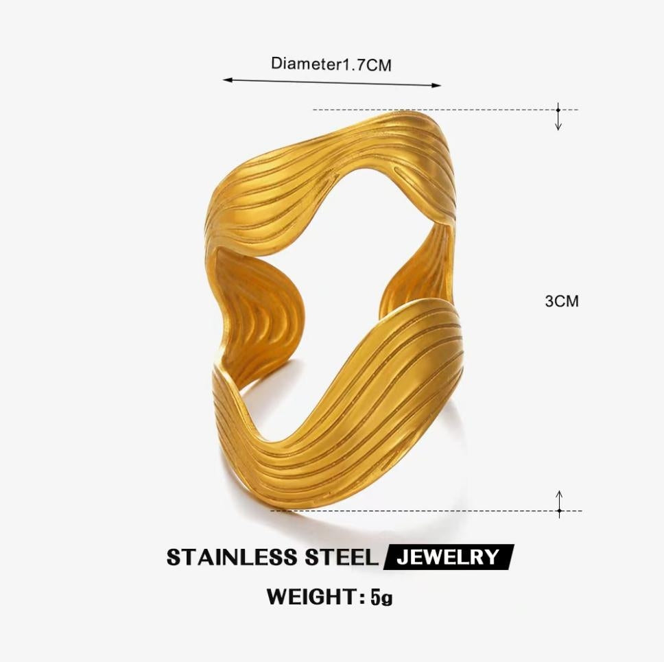 Molten Wave Open Statement Ring — Gold