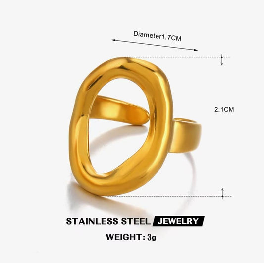 Open Oval Halo Ring — Gold
