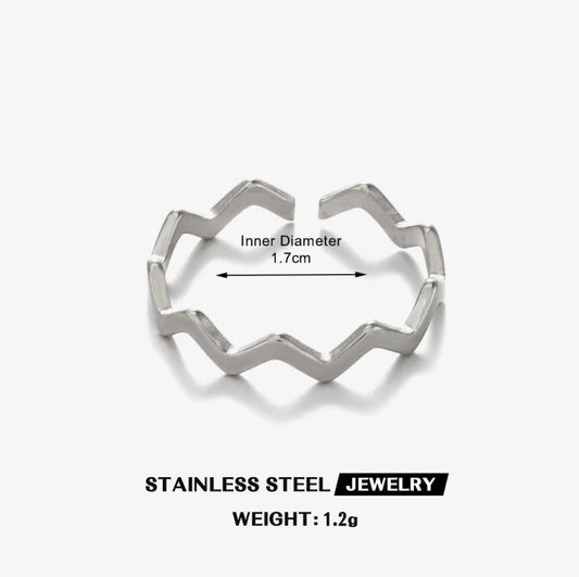 Zigzag Chevron Stackable Ring — Silver