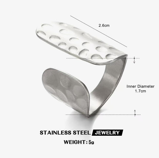 Hammered Wrap Bypass Ring — Silver