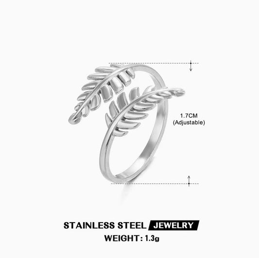 Wrapped Laurel Leaf Ring — Silver