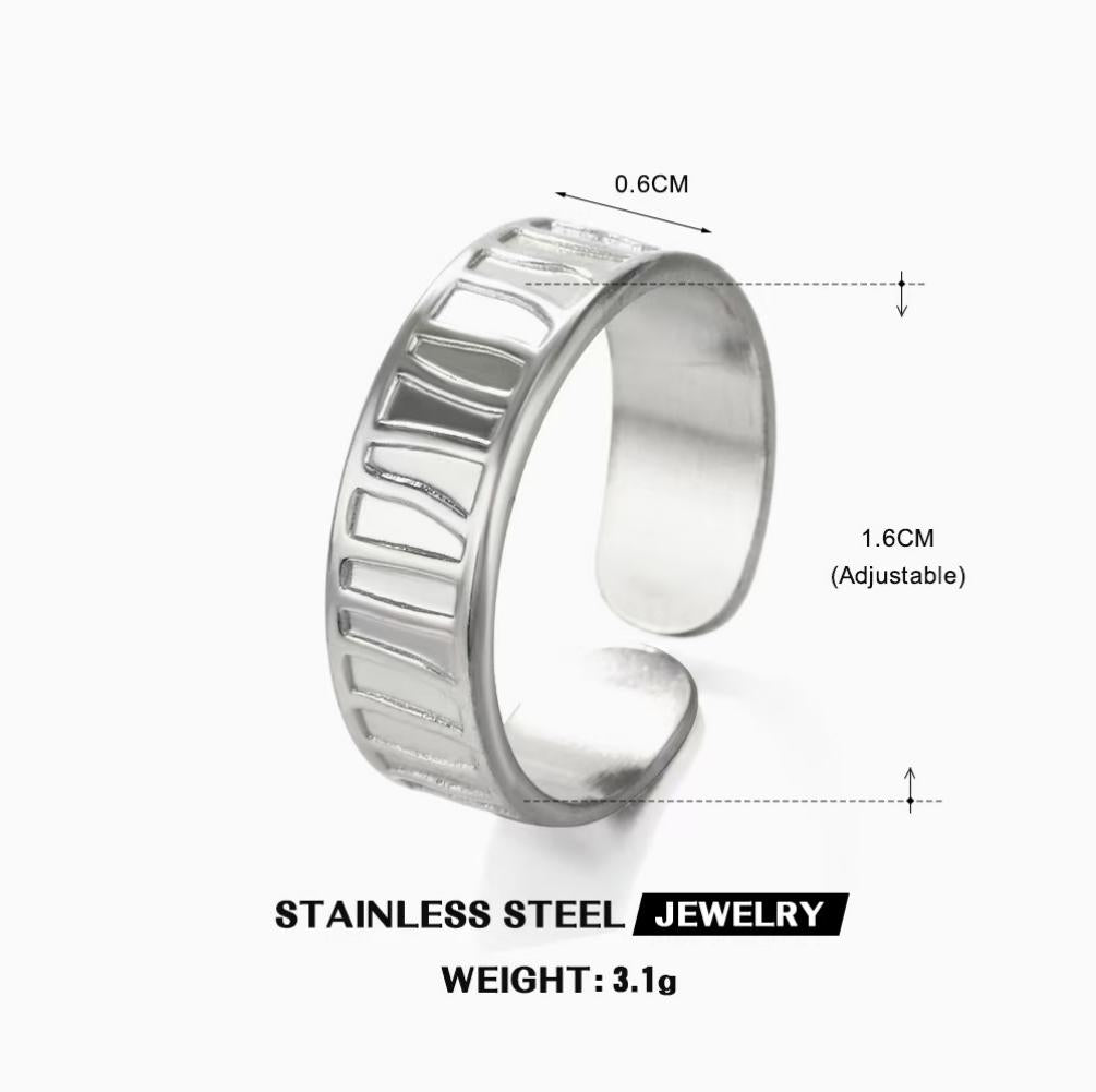 Carved Notch Stripe Ring — Silver