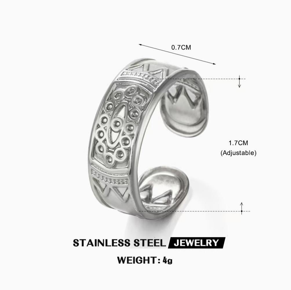 Tribal Etched Banded Ring — Silver