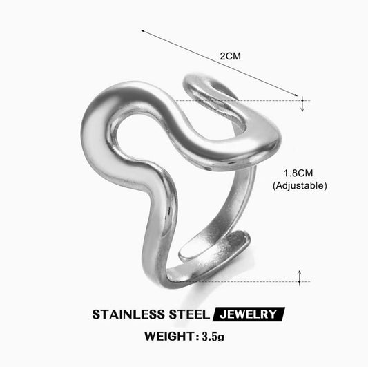 Bold Serpentine Squiggle Ring — Silver