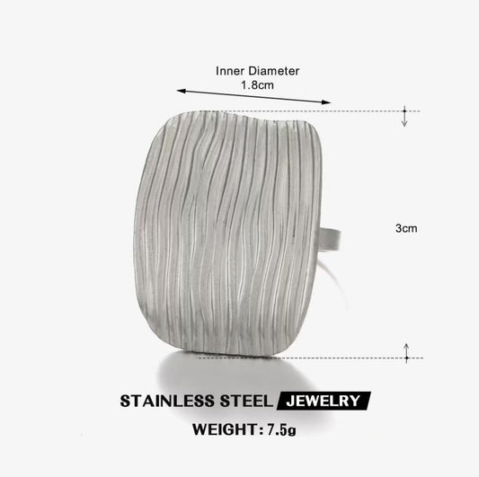 Brushed Wave-Texture Shield Ring — Silver
